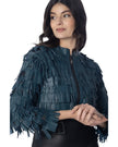 DAISY giacca corta in pelle con frange color blu, carattere luminoso e design contemporaneo.